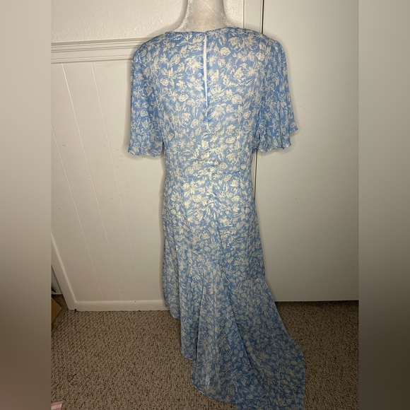 Astr The Label Assymetrical Dress size L NWOT - Picture 3 of 4